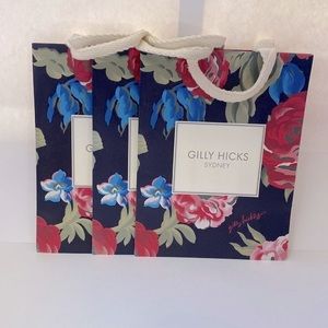Set of 3 Gilly Hicks gift bags NEW